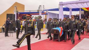 Ce jeudi 30 juin, jour anniversaire de l’indépendance du Congo, le cercueil de Patrice Lumumba a été inhumé à Kinshasa.