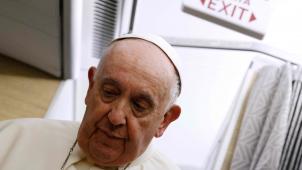 Lors d’une conférence de presse dans l’avion le ramenant de son voyage au Canada, le Pape a reconnu qu’il ne pourra «plus voyager au même rythme».