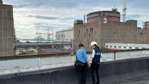 Après une visite d’inspection la semaine dernière, l’AIEA a remis un rapport alarmiste sur la situation dans et autour de la centrale. L’agence onusienne de contrôle nucléaire réclame la mise en place d’une zone de sûreté et de sécurité.