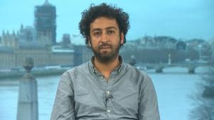 Depuis Londres, Omar Radi donne une interview à Democracy Now! en 2020.