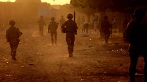 Une image qui appartient désormais au passé: des militaires français en patrouille à Gao, dans le centre du Mali, le 4 décembre dernier.