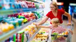 S’alimenter de façon vertueuse pour la planète? Rencontrer cet objectif repose encore trop sur les épaules des consommateurs et pas assez sur celle des distributeurs, selon l’étude Super-Liste.