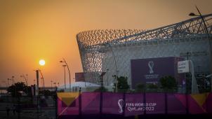 La Coupe du monde au Qatar a débuté ce dimanche sur fond de plusieurs polémiques.