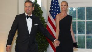 Lachlan Murdoch et son épouse Sarah, invités à la Maison Blanche par l’ancien président Donald Trump en 2019.