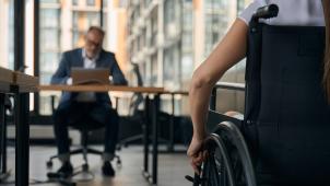 Les personnes qui présentent un handicap sont celles dont les chances d’obtenir un entretien d’embauche sont les plus affectées.