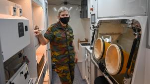 Parmi l’aide belge, on trouve l’envoi de deux laboratoires mobiles en Ukraine.