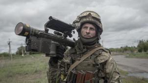 Depuis février 2022, des armes légères et de petits calibres ainsi que des armes antichars et des systèmes antiaériens portables ont pris la direction de l’Ukraine.