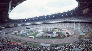En 1976, le toit du stade Olympique de Montréal n’était pas encore tout à fait achevé quand les Jeux ont commencé, et les Montréalais ont payé la facture pendant 30 ans...