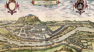 C’est la ville de Salzburg dans le «Théâtre des cités du monde», version française de l’Atlas de Braun et Hogenberg.