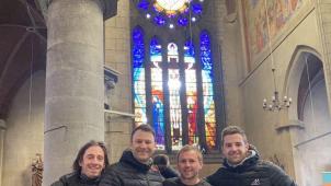 Les fondateurs de Maniak dans l’église Saint-Antoine de Padoue, à Forest, avant les travaux. De gauche à droite: Stéphane Dandois, Kyril Wittouck, Nicolas Mathieu et Martin Simon.