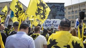 Le président du Vlaams Belang, Tom Van Grieken, prononce un discours lors d’un meeting du parti d’extrême droite, le lundi 29 mai 2023 à Bruxelles.