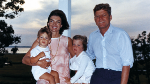 John et Jackie Kennedy formaient un couple impossible, mais ils s’étaient rapprochés trois mois avant l’assassinar du Président.