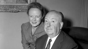 Le couple formé par Alma et Alfred Hitchcock, ici en août 1956.