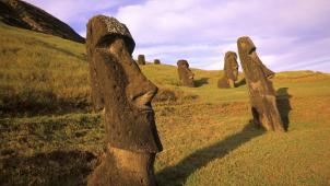 Les Moaï font la réputation de Rapa Nui, nom autochtone de l’île de Pâques.