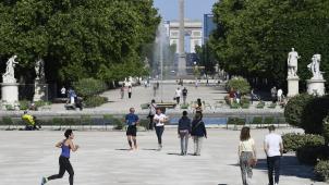 C’est au Jardin des Tuileries, à deux pas du Louvre, que sera déposée la vasque olympique que le public pourra admirer.