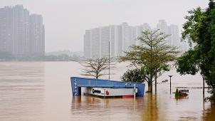 Un bâtiment immergé à Qingyaun, dans la province du Guangdong, le 22 avril.