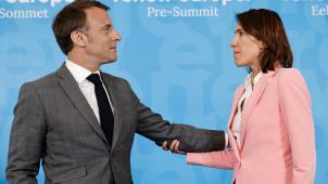 Jeudi, Emmanuel Macron va prononcer un nouveau discours européen à la Sorbonne, lançant véritablement la campagne portée par Valérie Hayer, espèrent les siens.