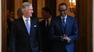 Le 5 juin 2018, Paul Kagame était reçu en audience par le roi Philippe.
Un opposant rwandais affirme avoir été sévèrement frappé ce jour-là par des partisans du régime: il a déposé plainte.