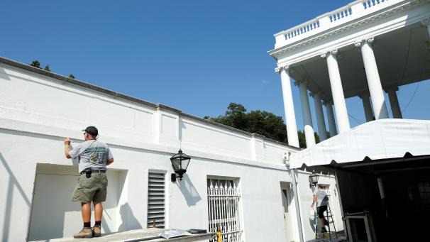 Pendant 17 jours, plus de 200 personnes ont travaillé 24 heures sur 24, 7 jours sur 7 pour rénover la résidence officielle du président américain. © Reuters - Yuri Gripas