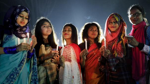 Le 8 mars, Journée internationale des droits des femmes, a été célébré partout dans le monde
: comme ici, au Bangladesh.