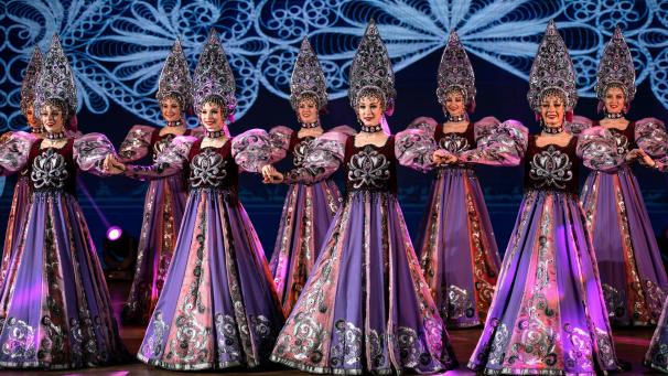 Membres de la compagnie de danse Gzhel Moscow Dance Theatre lors d’un spectacle dans le cadre de la Semaine de la culture russe.
