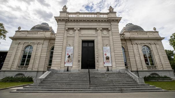Phare de la culture à Liège, le musée de la Boverie est partagé entre collections permanentes et expositions de grande qualité.