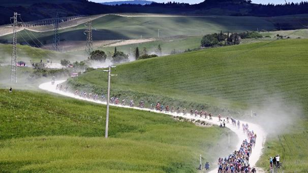 Onzième étape du Giro d’Italia, de Pérouse à Montalcino, en Italie.
