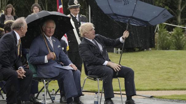 Le prince Charles et le Premier Ministre Boris Johnson étaient présents au mémorial de la police britannique.