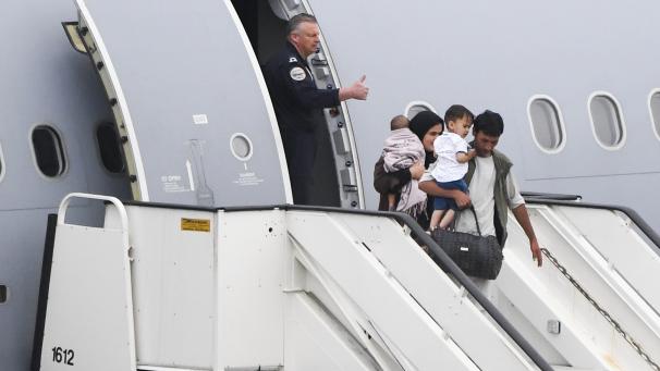 Un avion militaire a atterri à l’aéroport militaire de Melsbroek avec des personnes évacuées de la capitale afghane Kaboul.