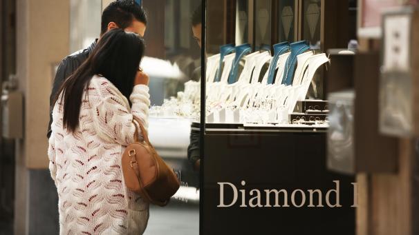 Même sans sanctions européennes, les importations de diamant brut russe à Anvers ont chuté de 70 à 80 % depuis juillet 2022.