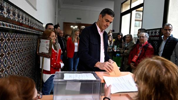 Pedro  Sanchez, lors des élections municipales et régionales en Espagne.