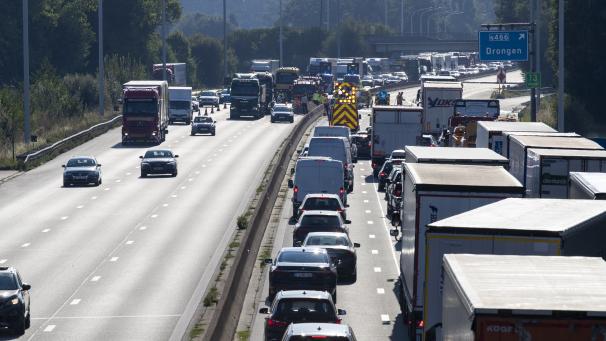 Illustration picture shows traffic congestion with lots of trucks and cars after an accident with a truck at the Drongen exit of the E40 highway, in Drongen, Friday 02 September 2022. The road is blocked direction Coast and services expect the clearing of the road might take a long time. BELGA PHOTO NICOLAS MAETERLINCK