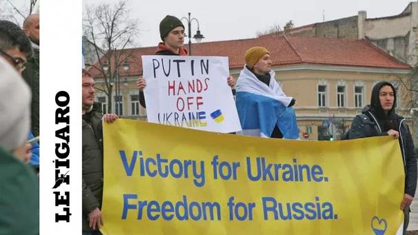 Ces nouveaux « émigrés » sont presque tous d’accord pour saluer l’accueil que leur a fait la petite Lituanie, quand la tourmente qui frappait l’Ukraine s’est mise à s’abattre sur la société civique russe.