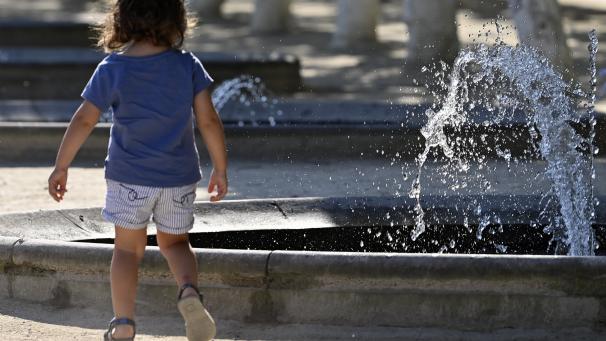 Illustration picture shows a water fountain at the Kunstberg/Mont des Arts in Brussels, Tuesday 15 September 2020, in Brussels.
BELGA PHOTO ERIC LALMAND