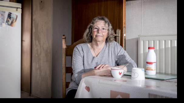 Geneviève, 61 ans, une de ces nombreuses femmes dans l’incapacité de reprendre leur travail.