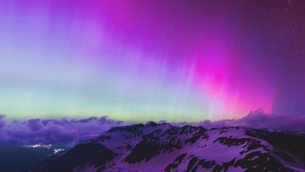 Des aurores boréales observées en Autriche ce samedi 11 mai.