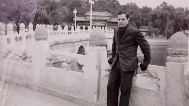 Bernard Bouriscot a trouvé l’amour à Pékin. En réalité, il était au cœur d’une improbable affaire d’espionnage…