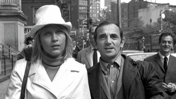 Charles Aznavour et sa femme Ulla Thorsell, en 1967 à New York.