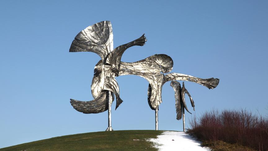 «
Les Girouettes
» - Louvain-La-Neuve
: sculpture pour la société «
Shell
» ©Belgaimage