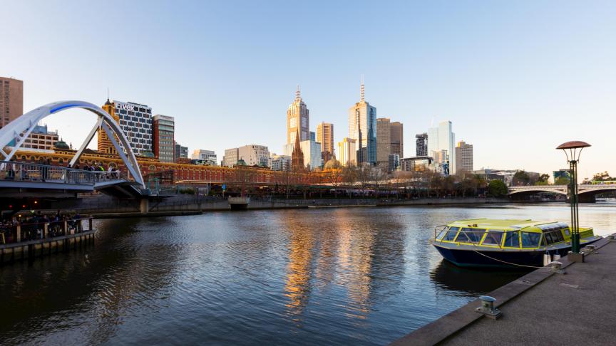 «C’est une victoire pour tous les Victoriens, qui contribuent tellement à faire de Melbourne le meilleur endroit pour vivre au monde» a déclaré Daniel Andrews, Premier ministre de l’État du Victoria, dont la capitale est Melbourne.