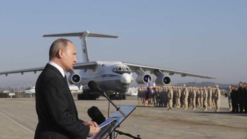 Vladimir Poutine s’était rendu sur la base aérienne de Hmeimim, le 11 décembre dernier.