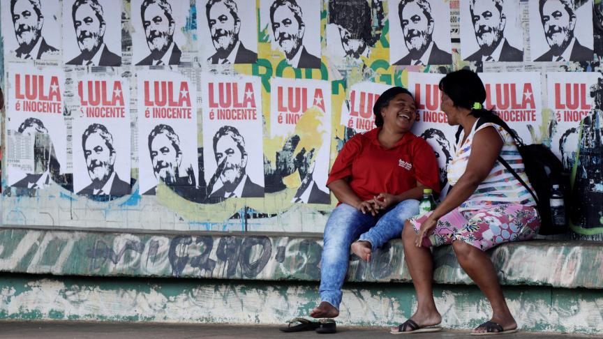 «
Lula est innocent
»
: les partisans de l’ancien président affichent leur certitude sur les murs des grandes villes - ici, à Brasilia.