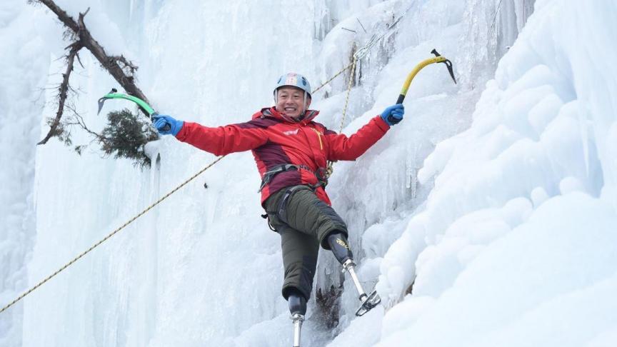 Xia Boyu a vaincu les pentes de l’Everest.