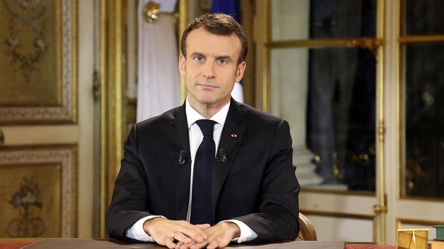 Le président français Emmanuel Macron en pleine allocution, ce lundi 10 décembre. Il s’adressait aux Français pour annoncer des décisions à la suite de la contestation sociale menée par les gilets jaunes.