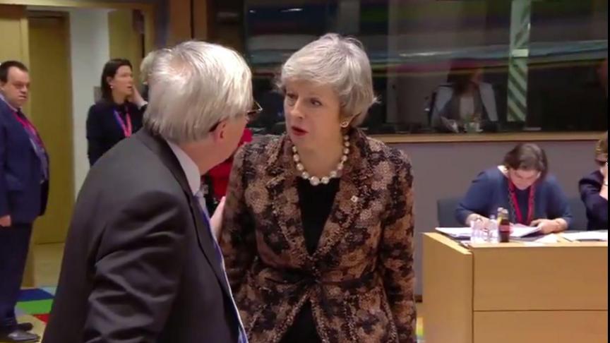 Un échange de vues musclé entre Theresa May et Jean-Claude Juncker, au sommet de Bruxelles
: le Première britannique reprochait au président de la Commission d’avoir qualifié son discours sur le Brexit de «
nébuleux
». Ce dont il s’est défendu...