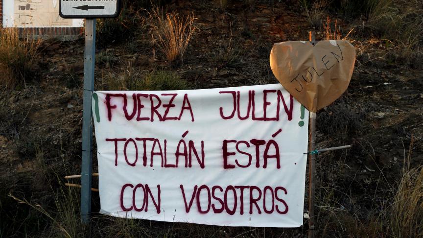 «
Force Julen
! Totalán est avec vous
» - Reuters