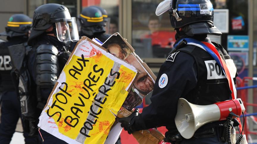 Situation cocasse lors d’une manifestation des «
gilets jaunes
» à Rouen.