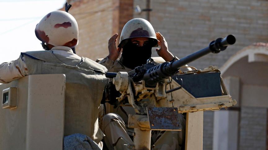 «
Au lieu de protéger les habitants du Sinaï lors de leurs affrontements avec les miliciens, les forces de sécurité égyptiennes ont fait preuve du plus grand mépris envers la vie des habitants
», constate le rapport de Human Rights Watch.