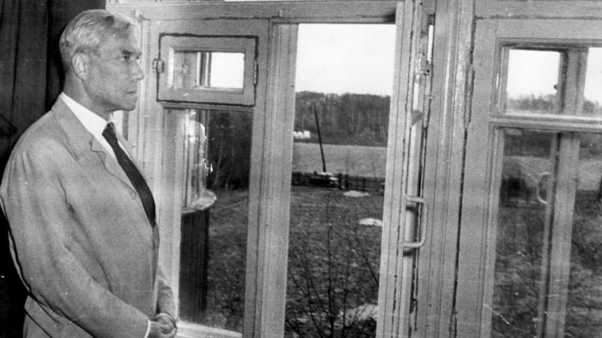 Une des rares photos de Boris Pasternak, prise dans la maison dans laquelle il mourut en 1960.