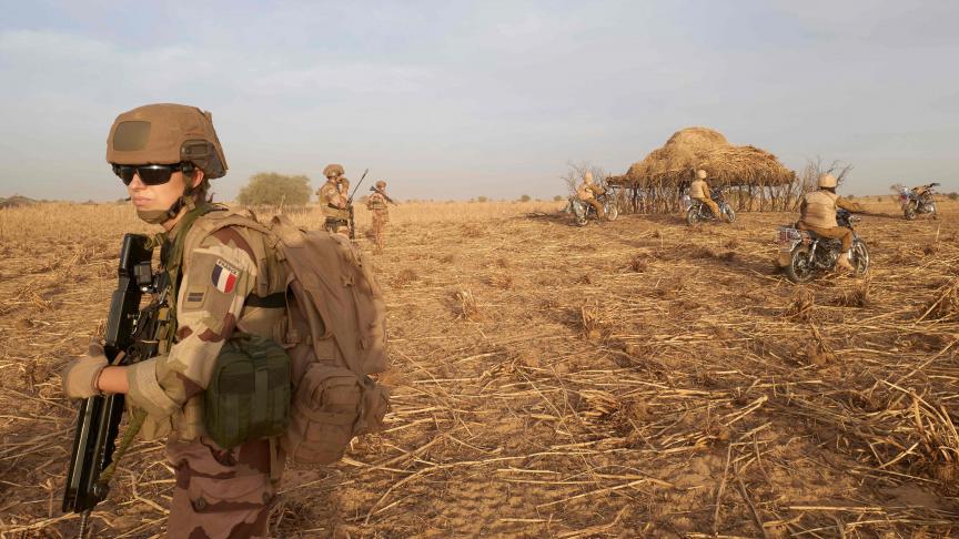 Pour l’heure, le gouvernement balaie toute idée de retrait des 4.500
hommes déployés au Sahel depuis 2013.